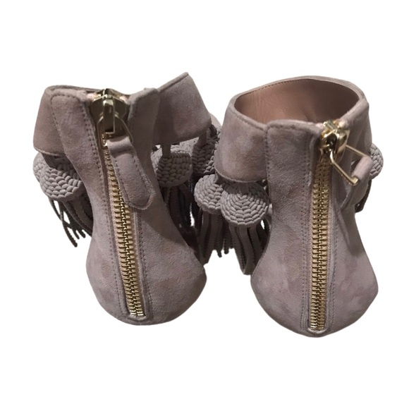 Brian Atwood Open Toe Stiletto Heels with Tassels Blush Nude Pink, size 9 - Picture 4 of 8